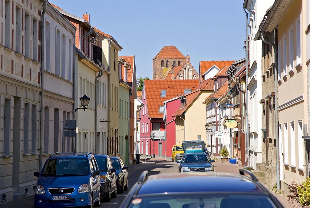 Uferpromenade Leilighet Waren  Eksteriør bilde