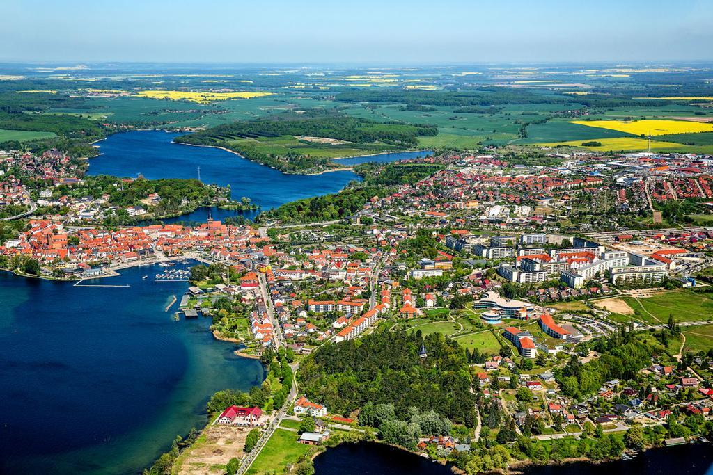 Uferpromenade Leilighet Waren  Eksteriør bilde